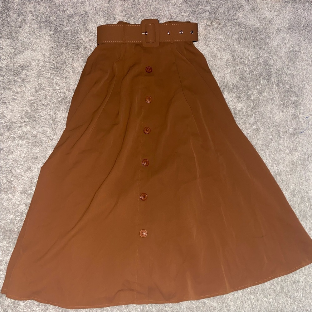 Retro brownish orange skirt with belt